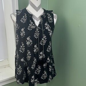 Lucky Brand Black Floral Sleeveless Blouse medium